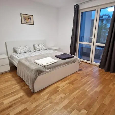 Apartment Karpe Vita